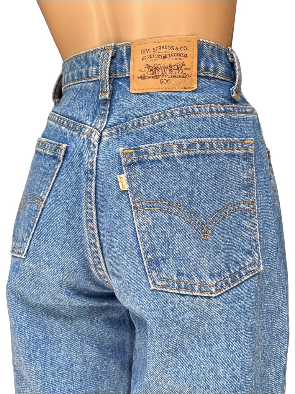 Vintage Levi’s 606 Orange Tab Mom Jeans 26W Made in Canada